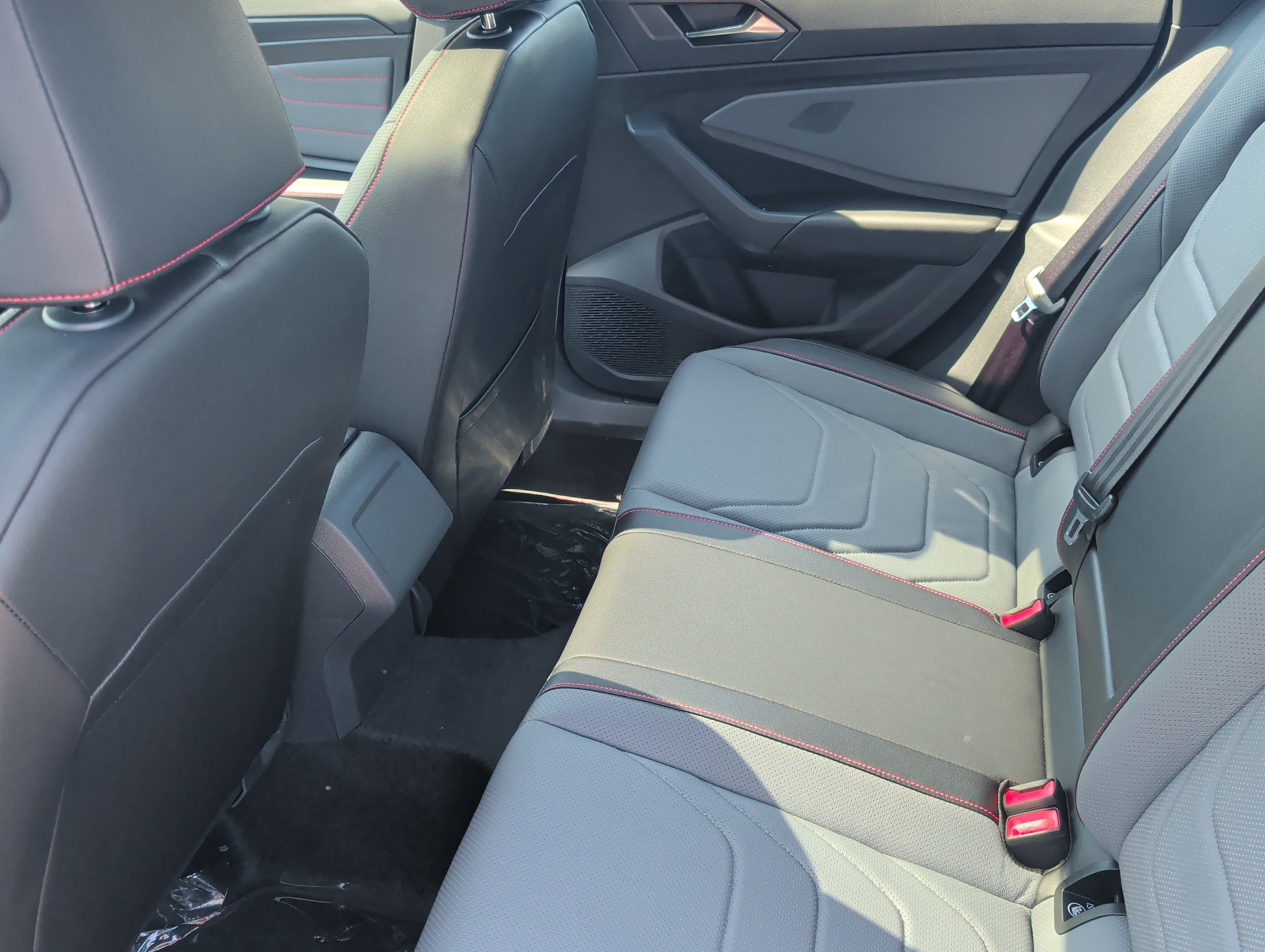 New 2026 Volkswagen Jetta GLI Autobahn FWD image 8