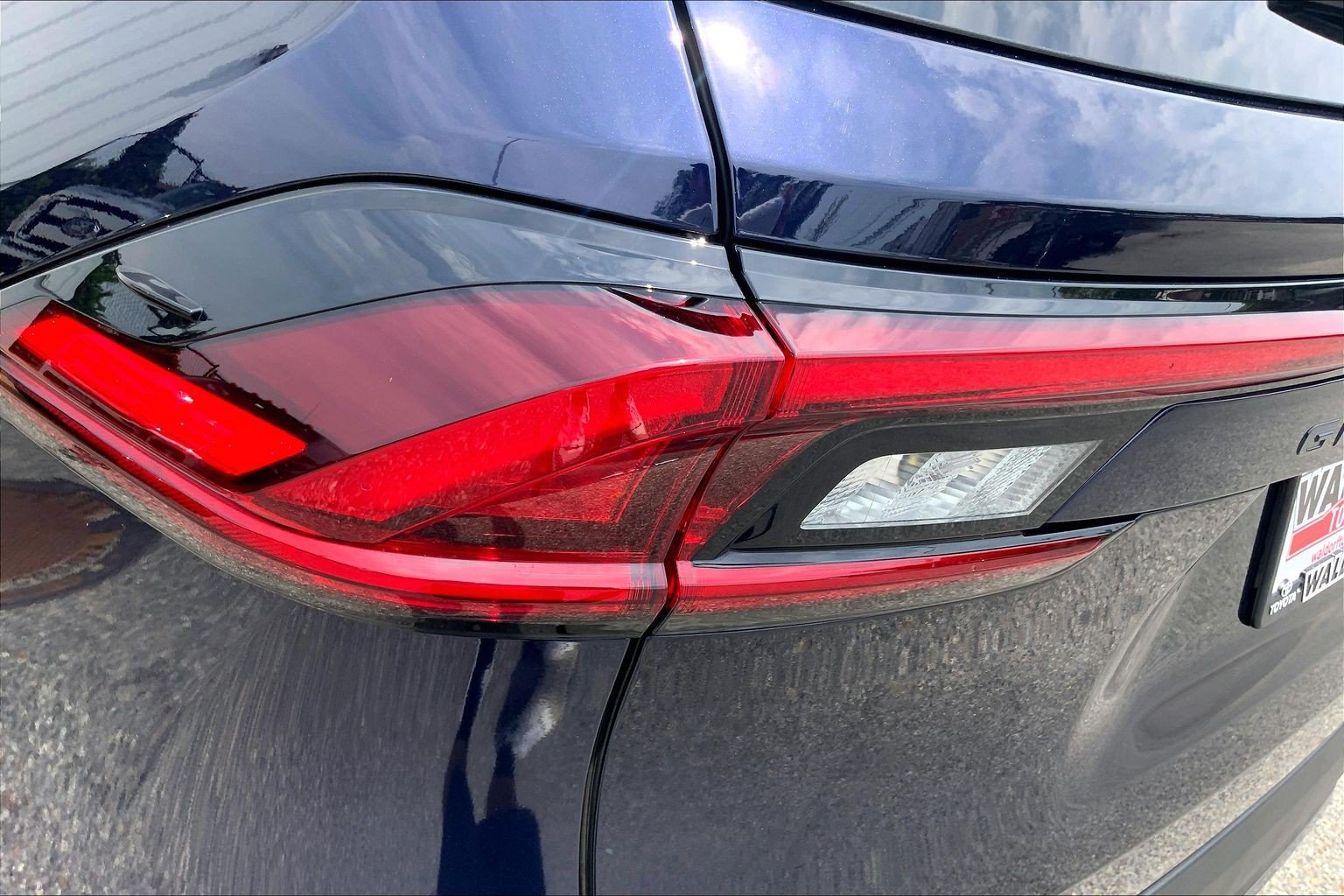 Used 2025 Toyota Grand Highlander AWD image 35