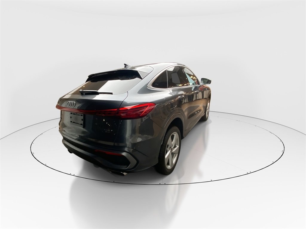 New 2025 Audi Q5 Premium Plus image 8
