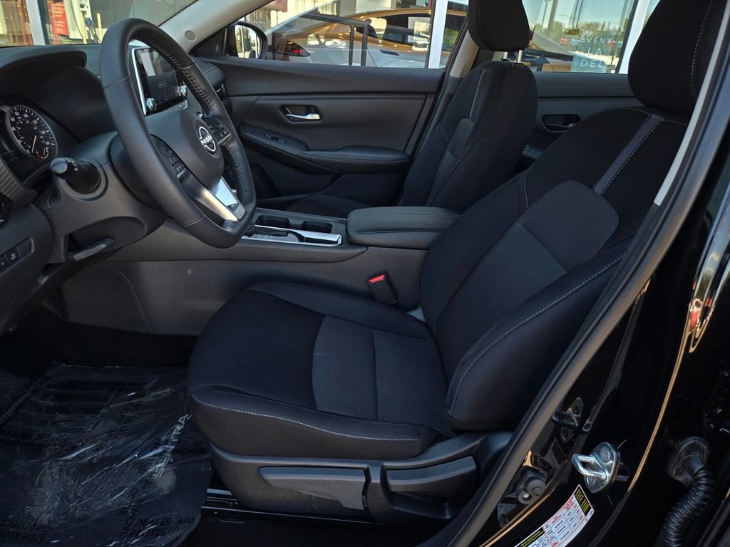 Used 2024 Nissan Sentra SV w/ All-Weather Package FWD image 17