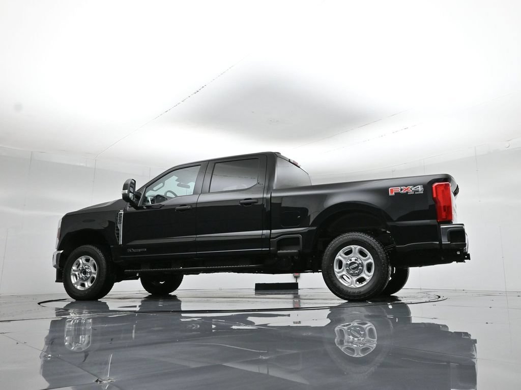 New 2026 Ford F250 XLT w/ FX4 Off-Road Package AWD/4WD image 50