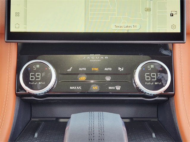 Used 2026 Jaguar F-PACE R-Dynamic S image 15