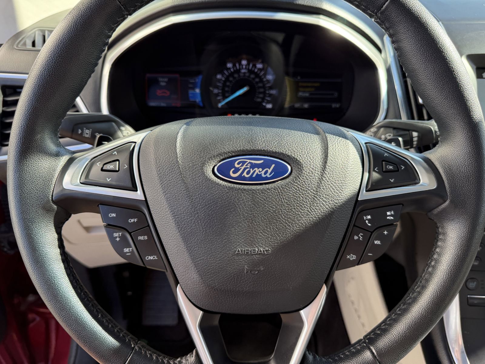 Used 2017 Ford Edge Titanium w/ Equipment Group 302A image 29