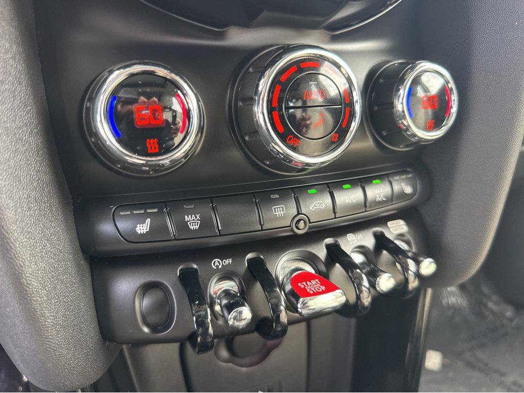 Used 2020 MINI Cooper S w/ Signature Upholstery Package FWD image 26