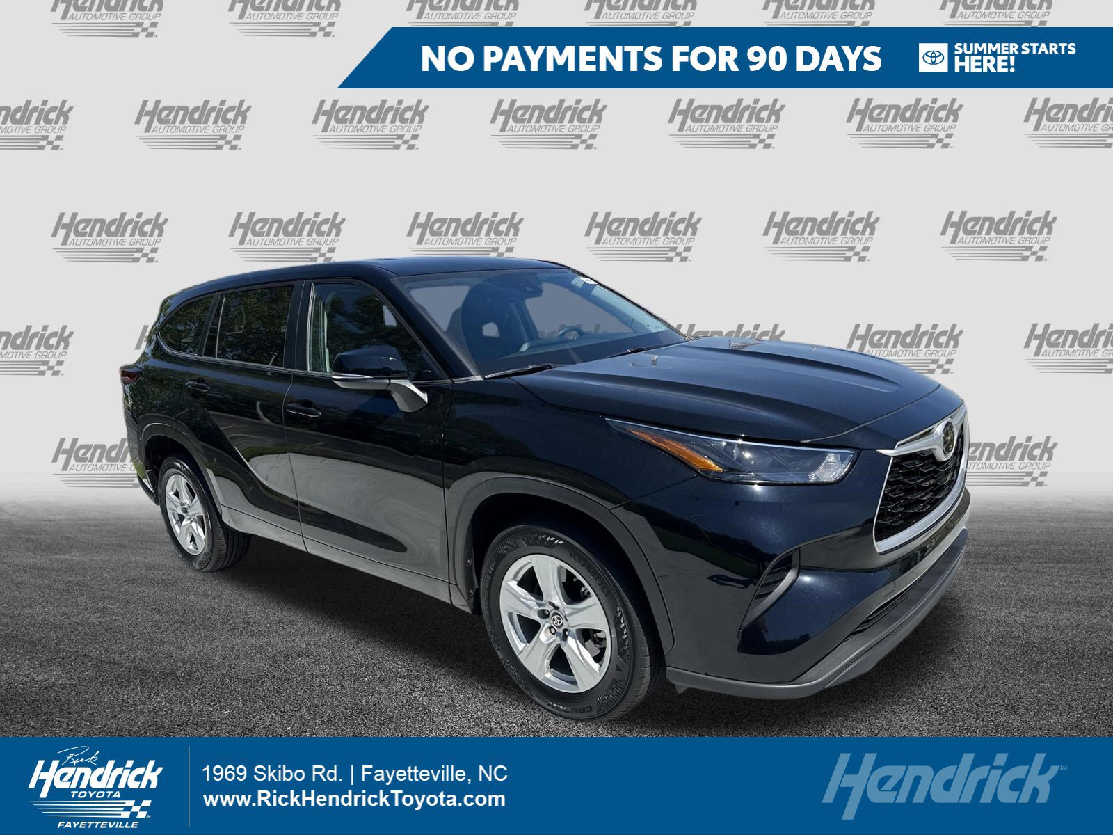Used 2023 Toyota Highlander L FWD image 1