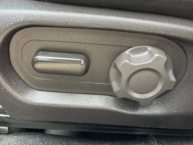 Used 2017 Ford Taurus Police Interceptor AWD image 15