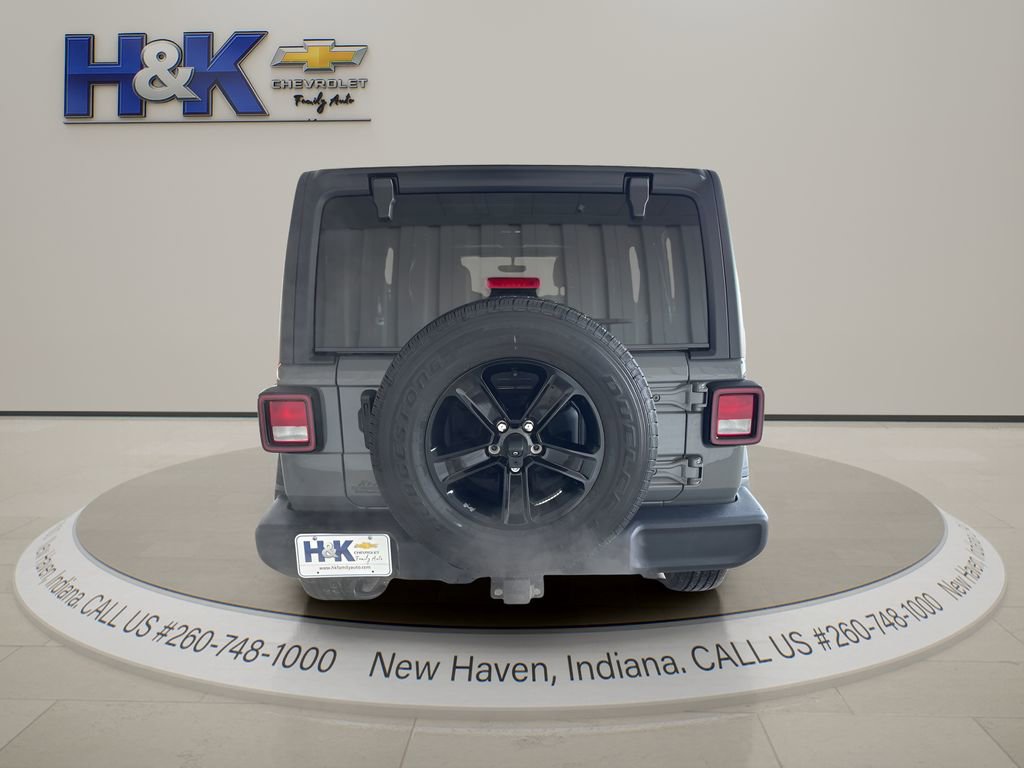 Used 2023 Jeep Wrangler Altitude image 5
