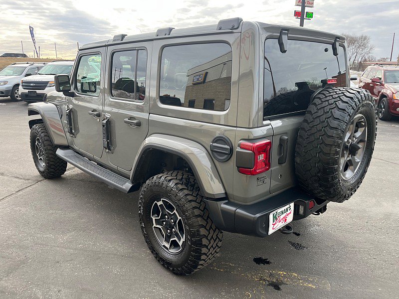 Used 2019 Jeep Wrangler Unlimited Sahara w/ Dual Top Group image 4