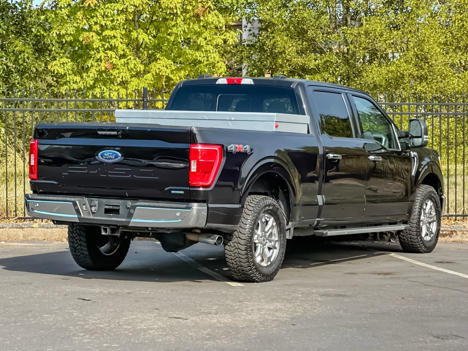 Used 2022 Ford F150 XLT w/ Equipment Group 302A High AWD/4WD image 3