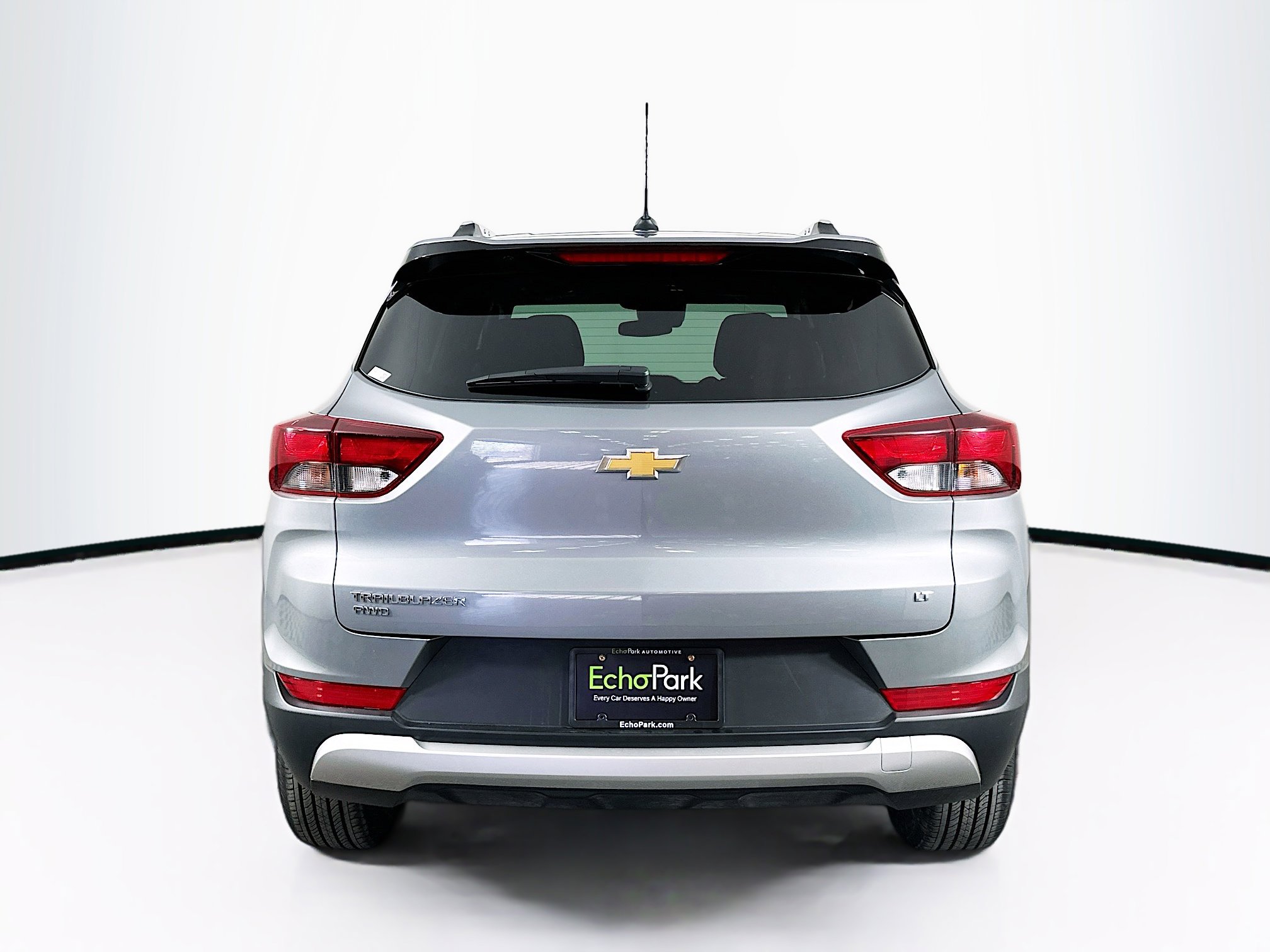 Used 2025 Chevrolet TrailBlazer LT AWD/4WD image 7