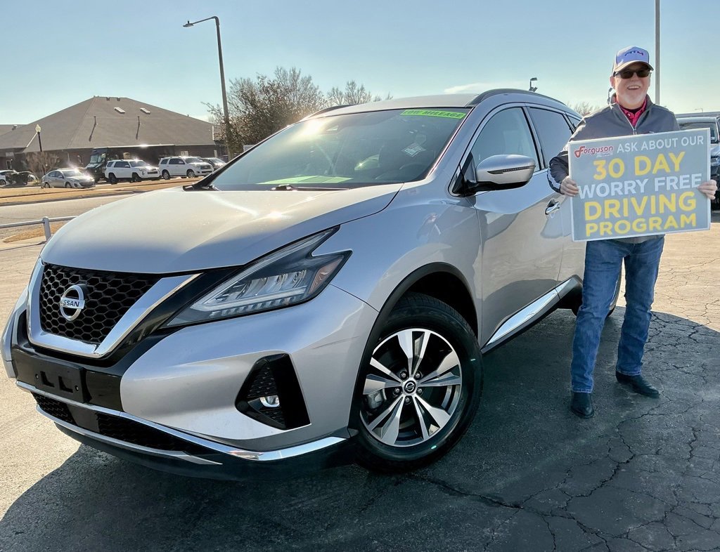 Used 2021 Nissan Murano SV video 1