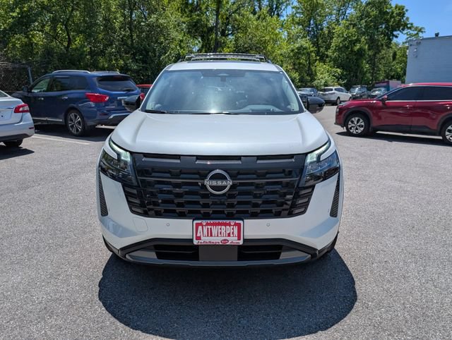 New 2026 Nissan Pathfinder Platinum w/ Cargo Package AWD/4WD image 6