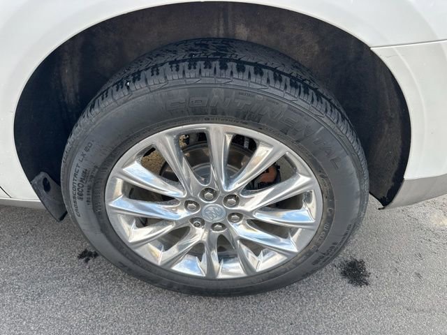 Used 2021 Buick Enclave Essence w/ Sound and Sites Package image 52