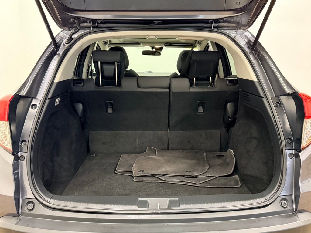Used 2022 Honda HR-V EX image 6