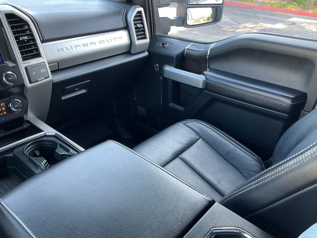Used 2020 Ford F350 Lariat w/ Lariat Ultimate Package image 34