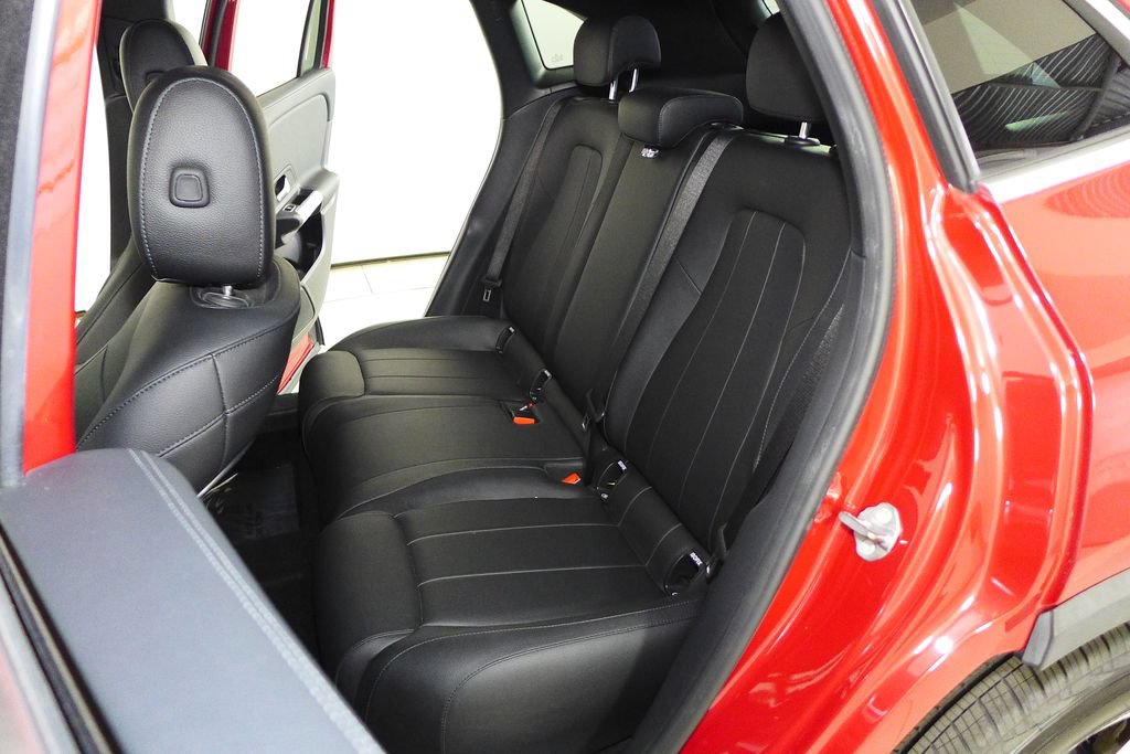 Used 2021 Mercedes-Benz GLA 250 4MATIC image 18