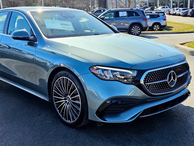 New 2026 Mercedes-Benz E 350 4MATIC Sedan image 2