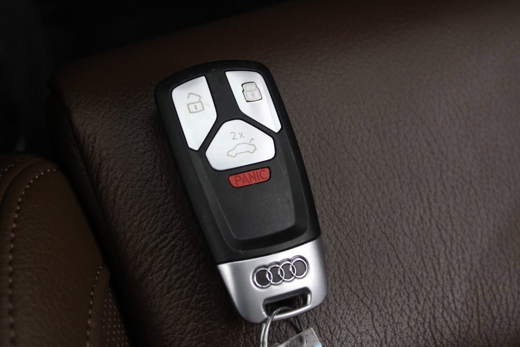 Used 2020 Audi Q5 2.0T Premium Plus AWD/4WD image 32