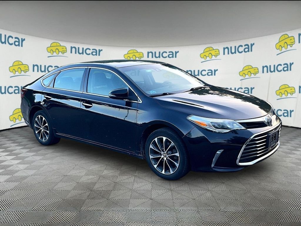 Used 2017 Toyota Avalon XLE w/ Carpet Mat Package FWD image 1