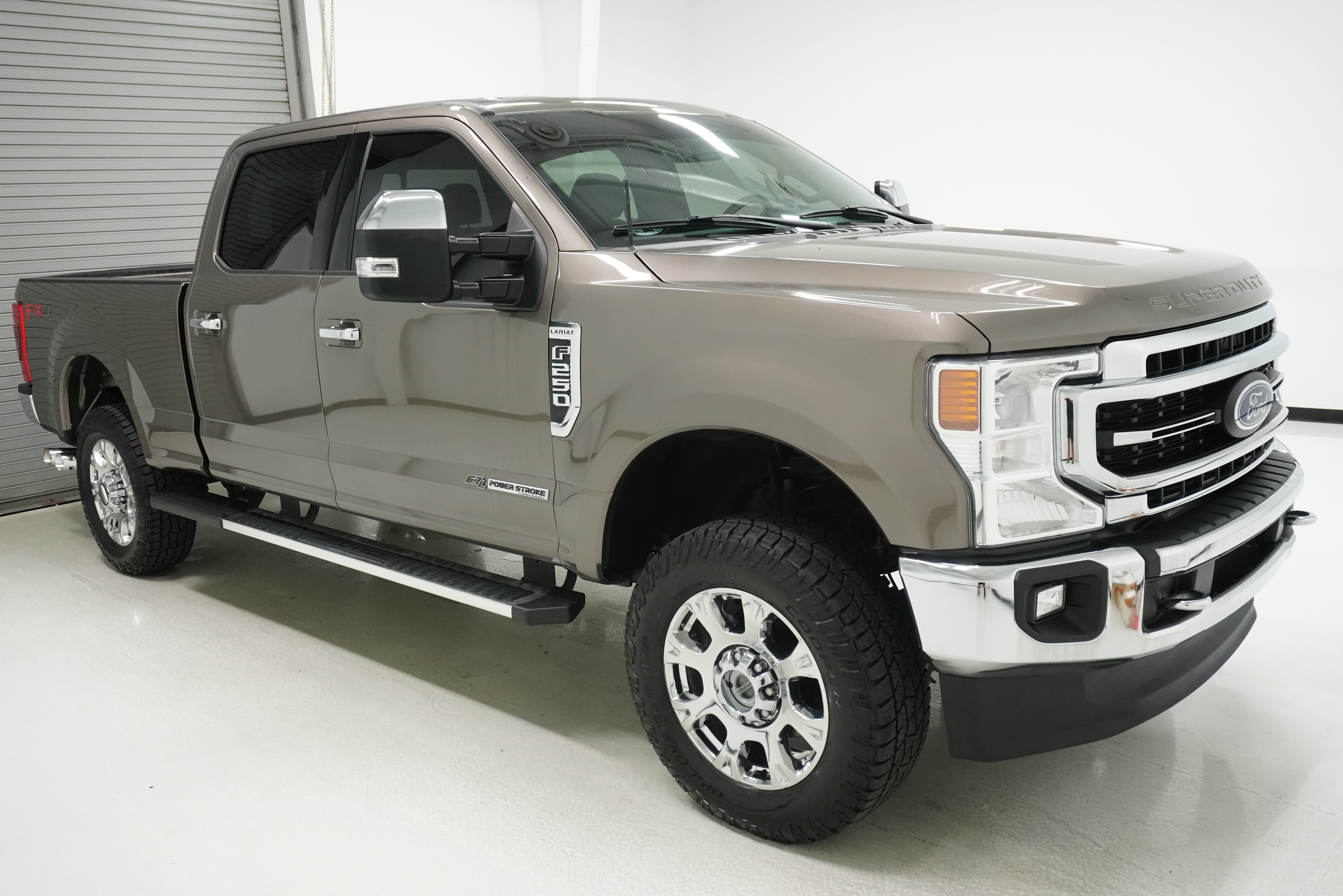 Used 2022 Ford F250 Lariat w/ Chrome Package AWD/4WD image 3