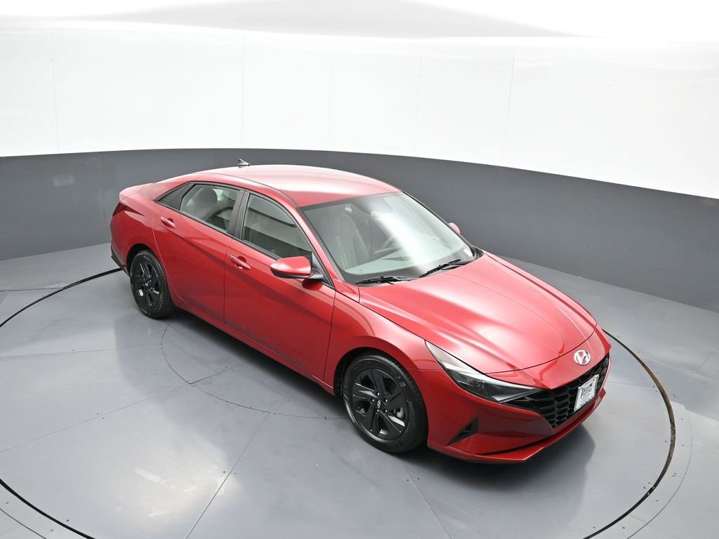 Certified 2021 Hyundai Elantra SEL image 35