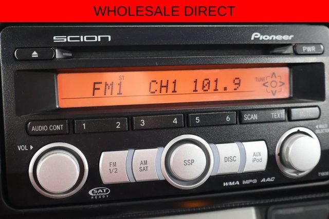Used 2009 Scion xB FWD image 20