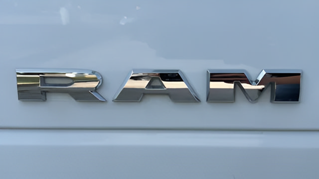 Used 2022 RAM 2500 Laramie AWD/4WD image 45