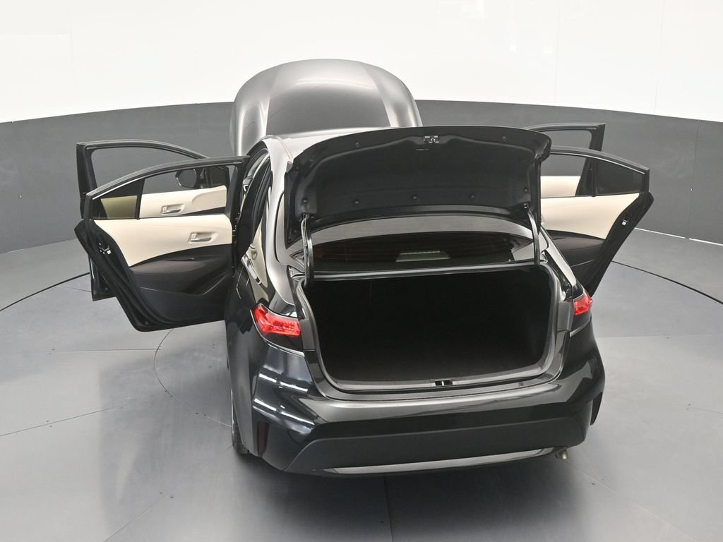 Used 2021 Toyota Corolla LE FWD image 59