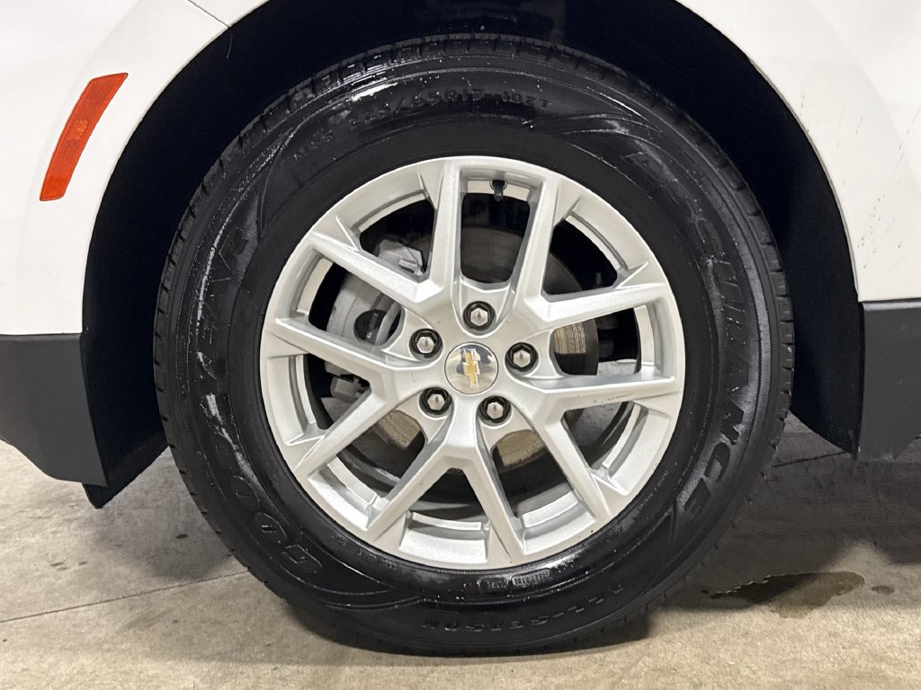 Used 2023 Chevrolet Equinox LT w/ LPO, Floor Liner Package FWD image 26
