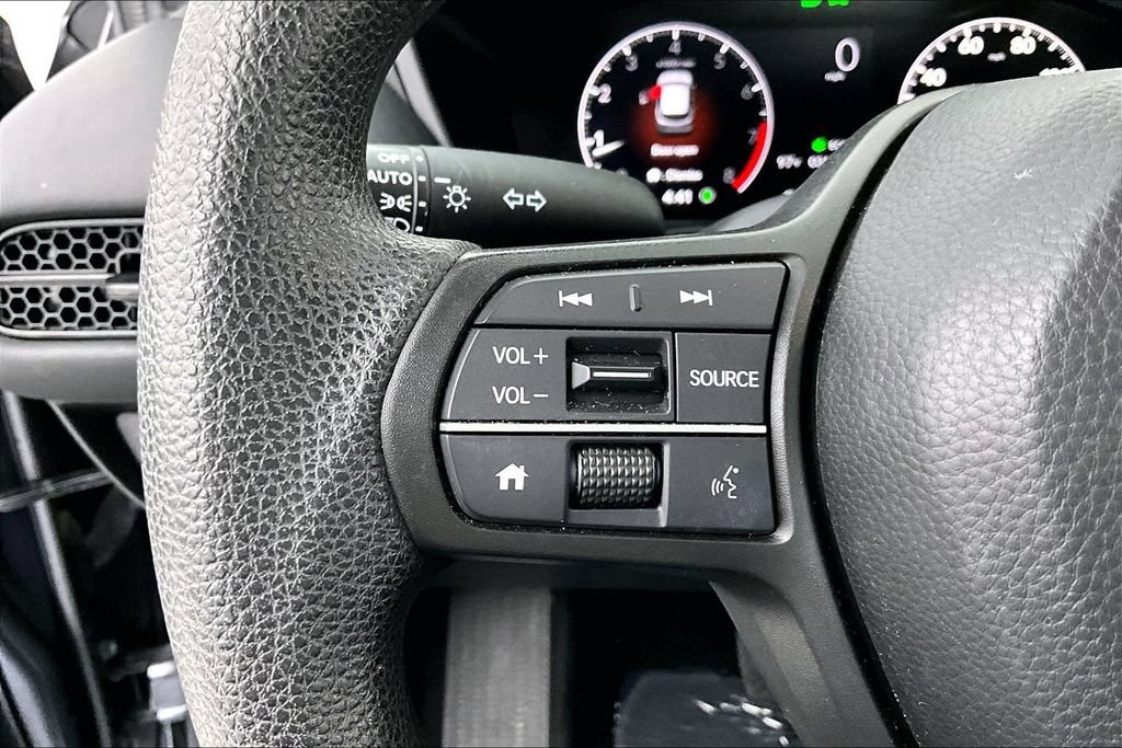 Used 2025 Honda HR-V LX image 24