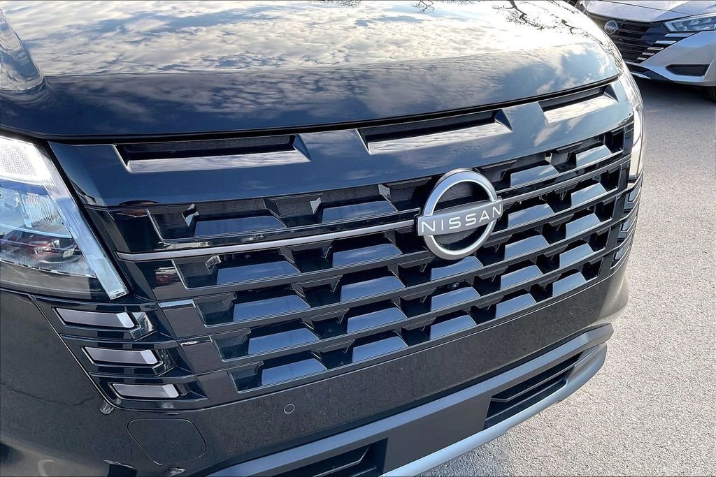 New 2026 Nissan Pathfinder Platinum w/ Cargo Package image 37