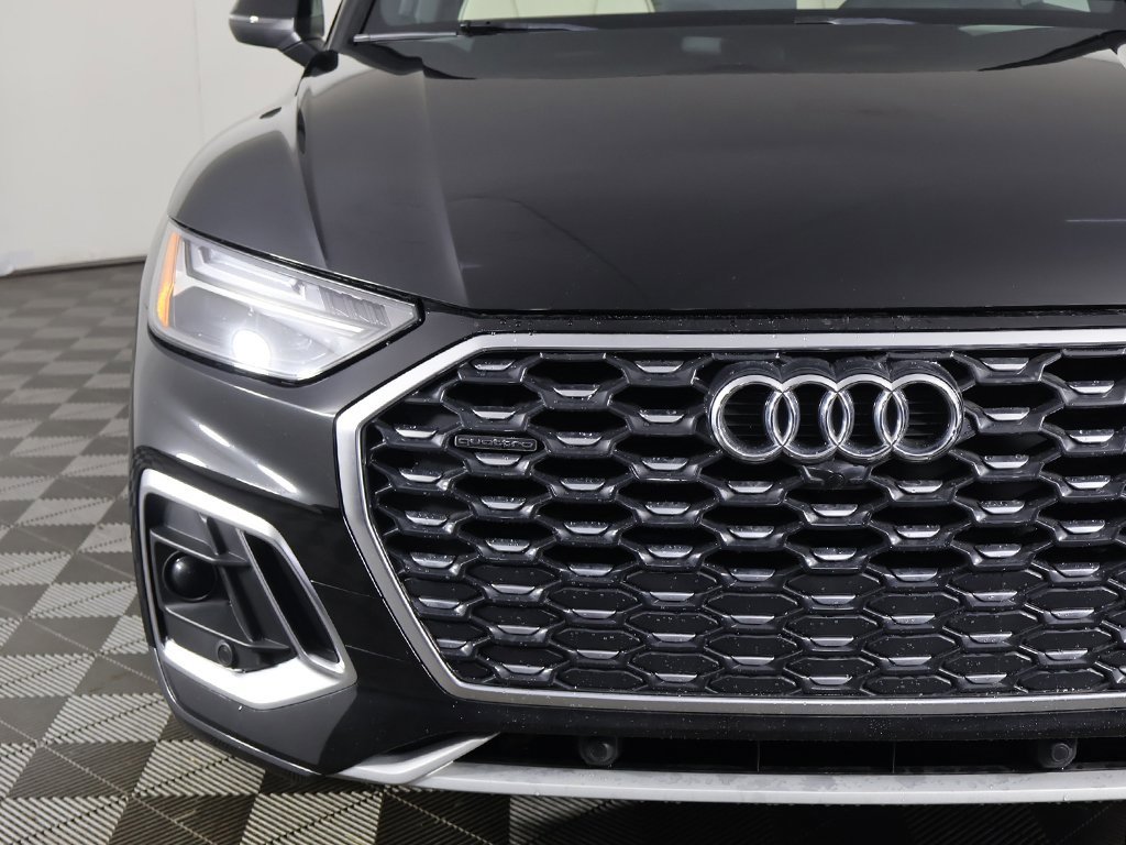 Used 2022 Audi Q5 2.0T Premium w/ Convenience Package image 13