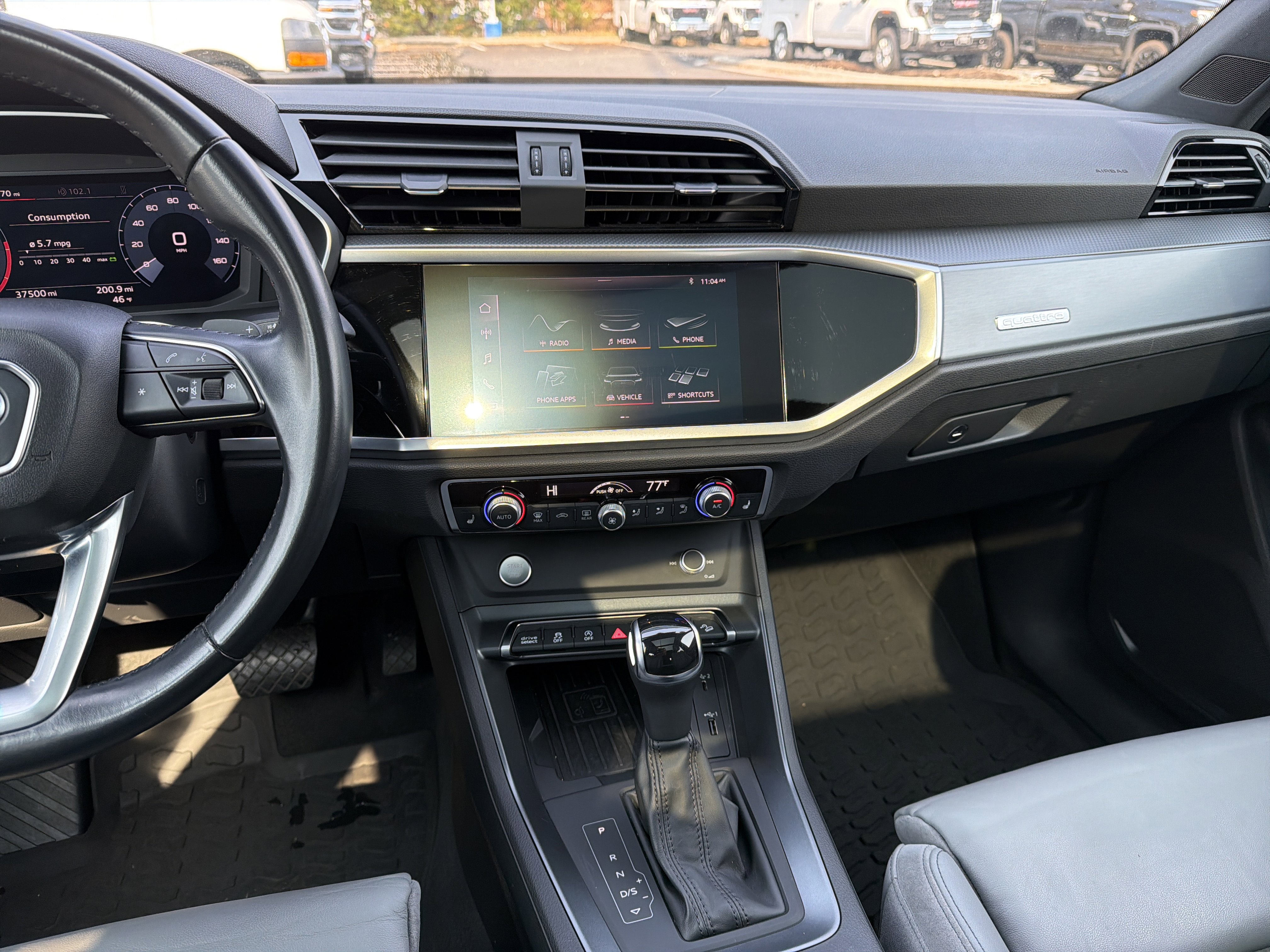 Used 2020 Audi Q3 2.0T Premium Plus w/ Premium Plus Package image 29