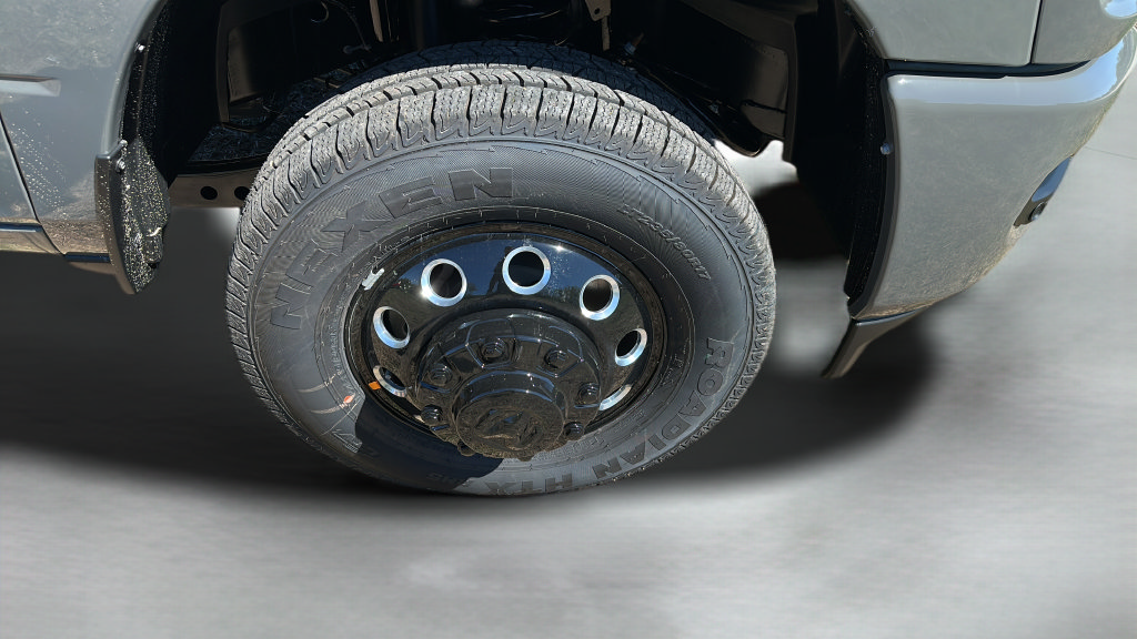 New 2027 RAM 3500 Lone Star AWD/4WD image 31