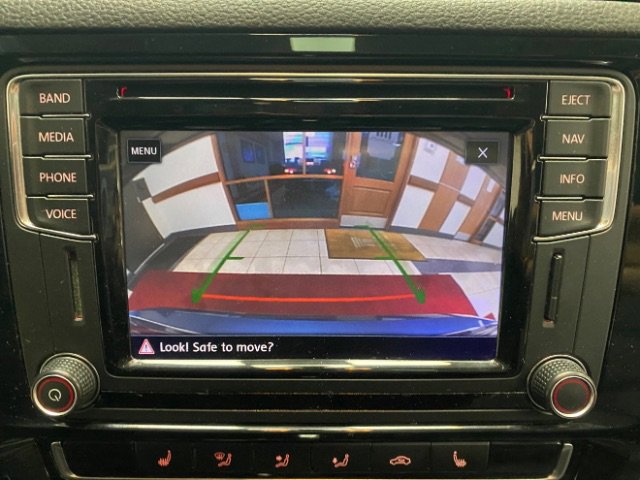 Used 2017 Volkswagen Jetta SEL image 31