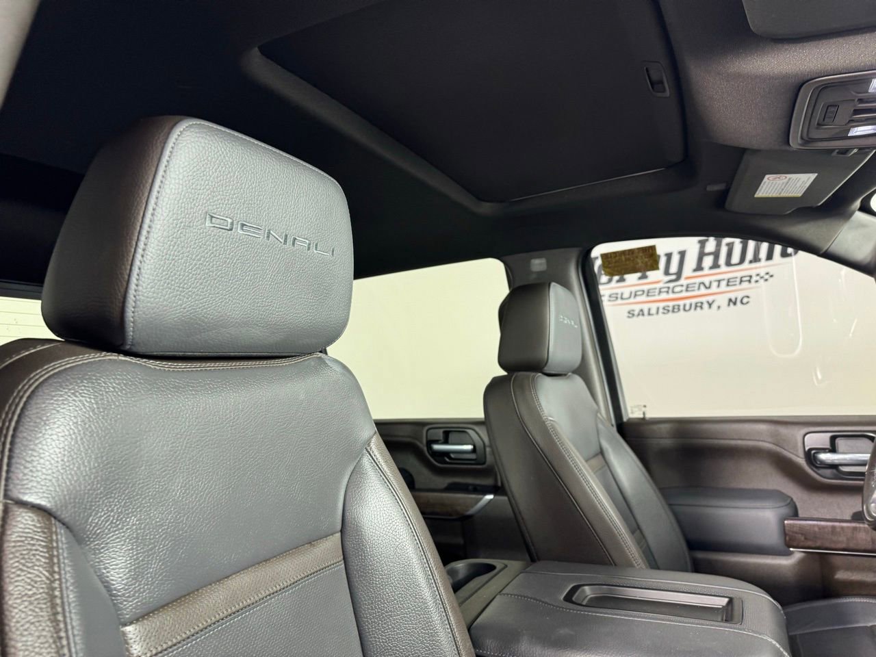 Used 2022 GMC Sierra 2500 Denali w/ Denali Ultimate Package image 33