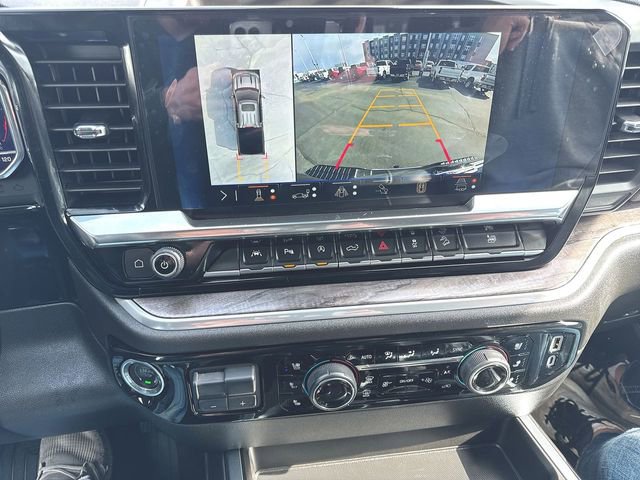 Used 2025 Chevrolet Silverado 1500 LTZ image 15