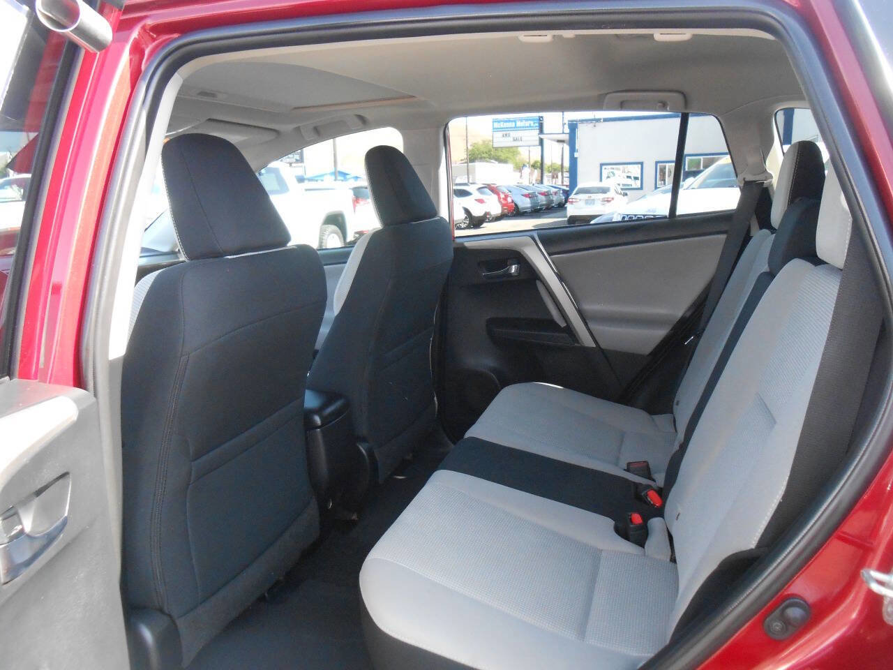 Used 2018 Toyota RAV4 Adventure w/ Cold Weather Package image 11