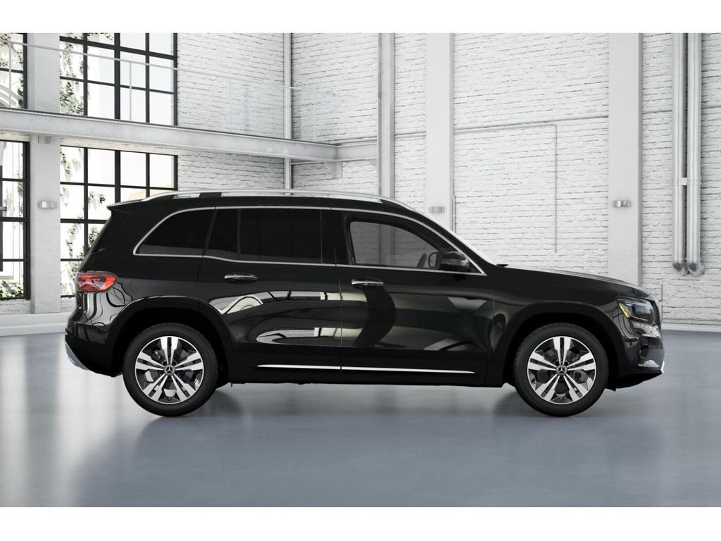 New 2026 Mercedes-Benz GLB 250 4MATIC image 16