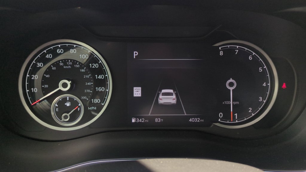 Used 2026 Genesis G70 2.5T RWD image 21