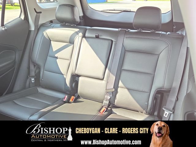 Used 2024 GMC Terrain SLT w/ LPO, Floor Liner Package AWD/4WD image 14