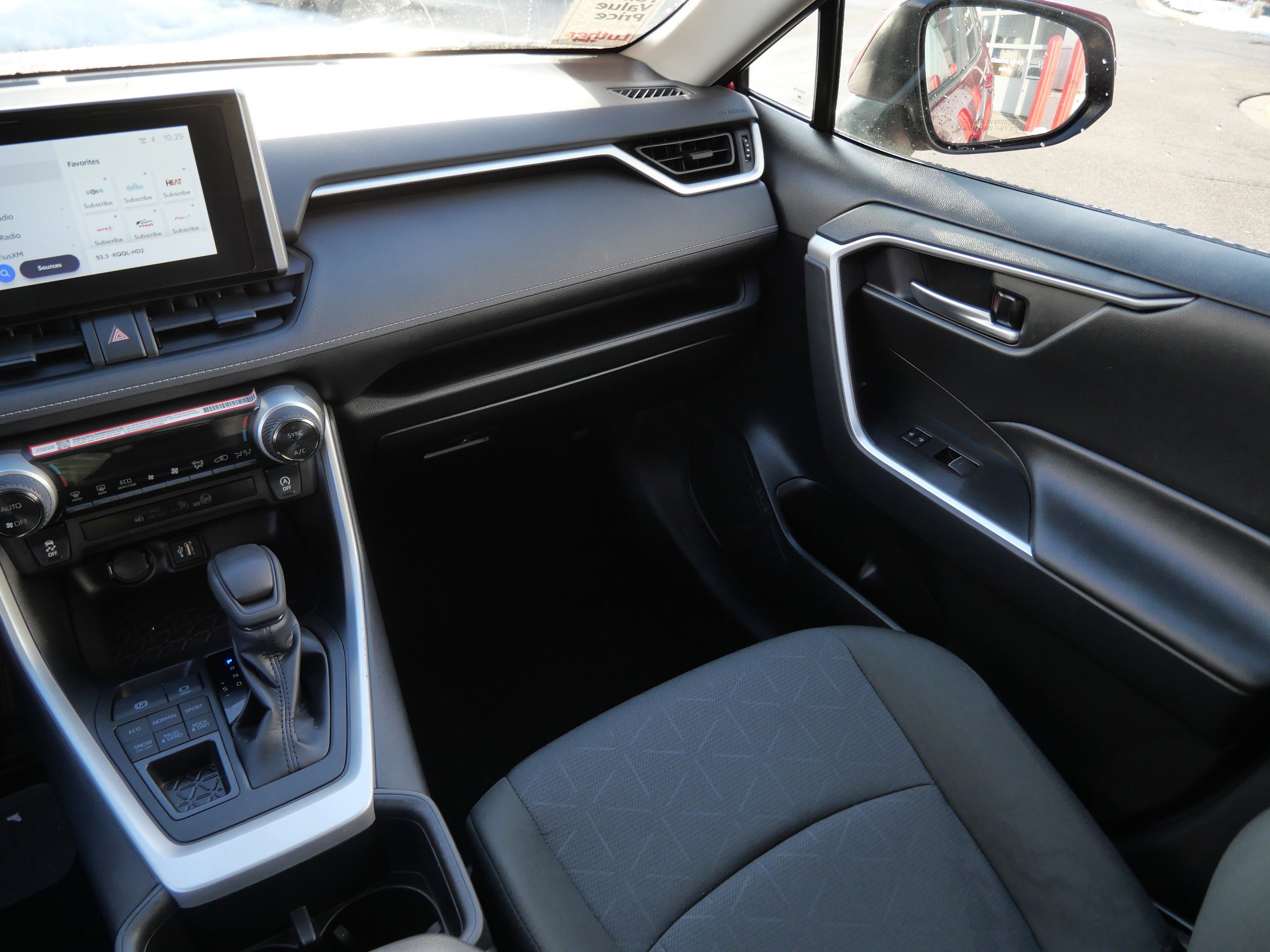 Certified 2025 Toyota RAV4 XLE image 12