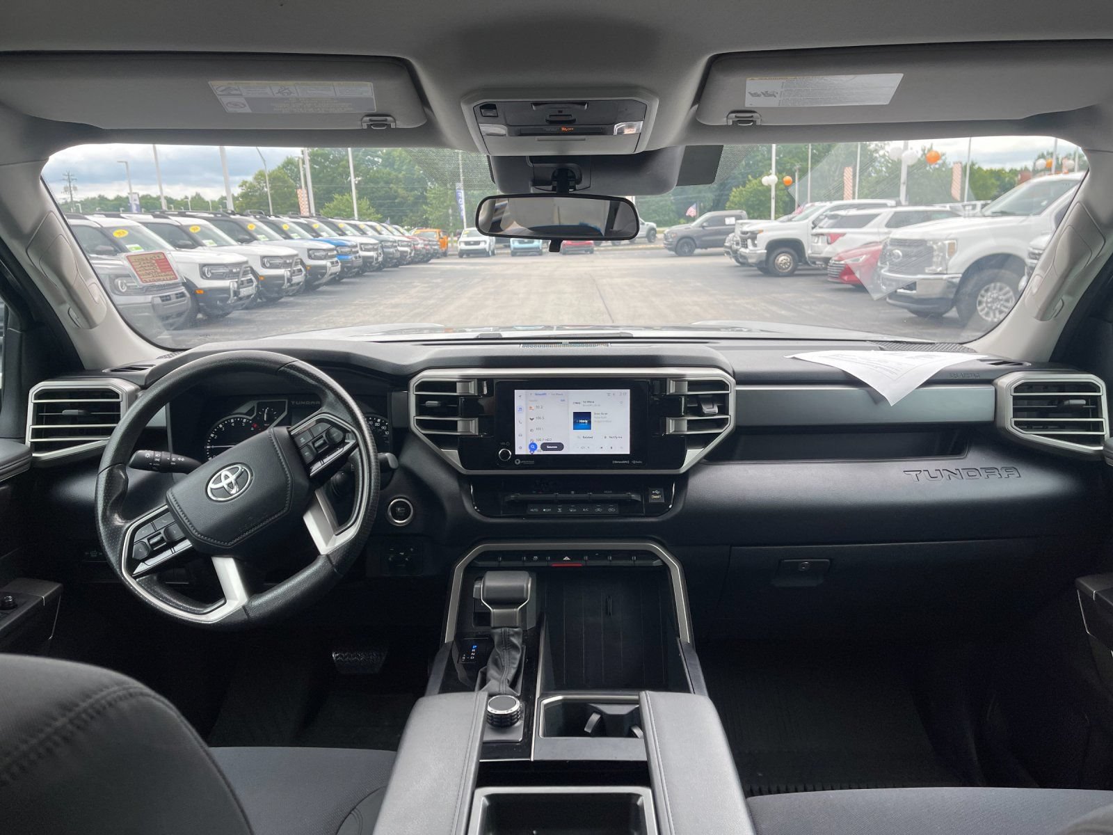 Used 2022 Toyota Tundra SR5 AWD/4WD image 15