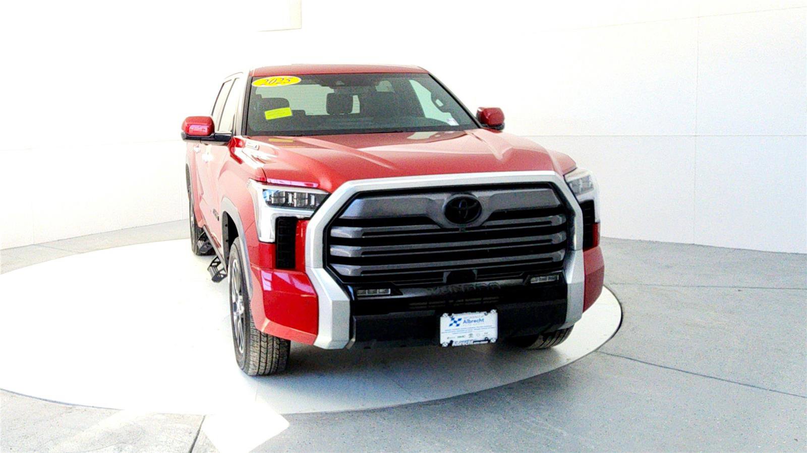 Used 2025 Toyota Tundra Limited image 8