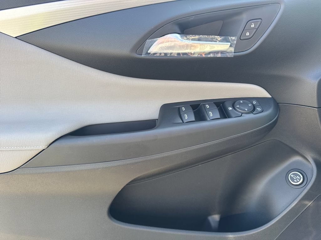 New 2026 Buick Envista Sport Touring FWD image 16