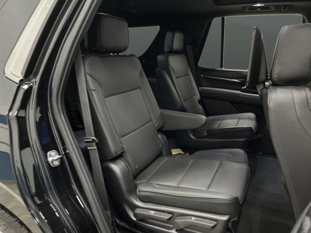 Used 2023 GMC Yukon Denali w/ Denali Reserve Package image 34