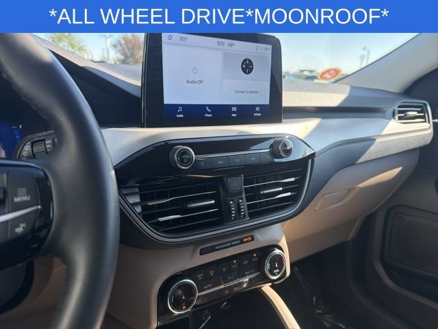 Used 2022 Ford Escape SEL w/ Technology Package AWD/4WD image 28