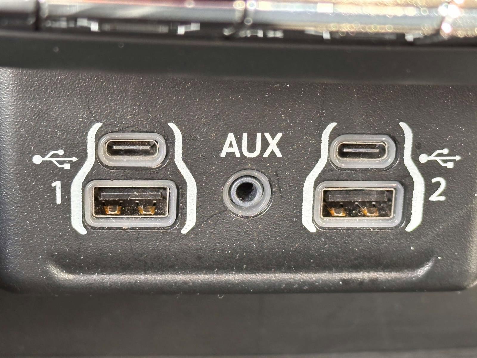 Used 2023 Dodge Durango SXT Launch Edition image 29