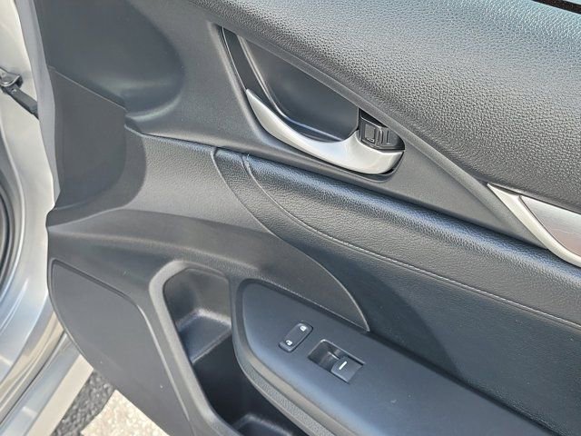 Used 2017 Honda Civic EX-L image 7
