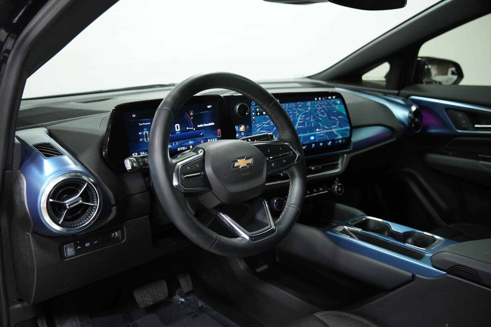 Used 2024 Chevrolet Equinox EV LT image 26